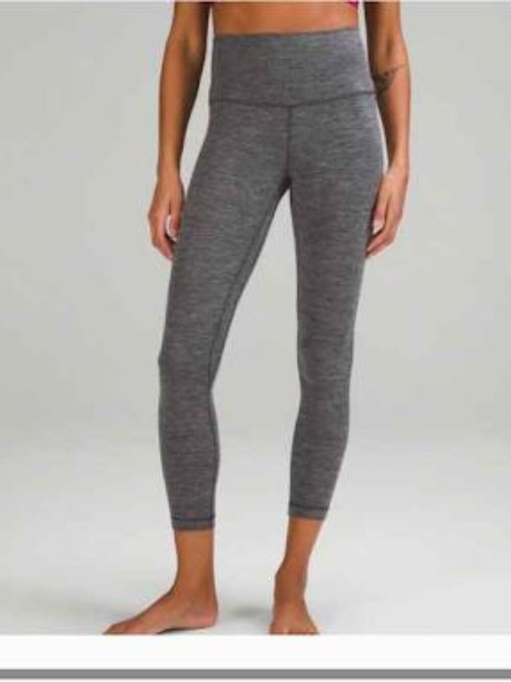 Lululemon Heathered Gray Leggings Size 4 like new condition 28 inches